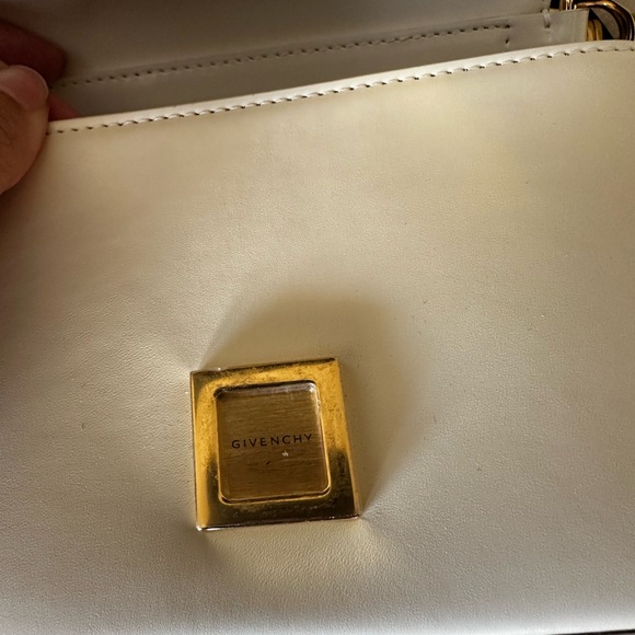 Givenchy mini bag white with two tone chain - Picture 6 of 9